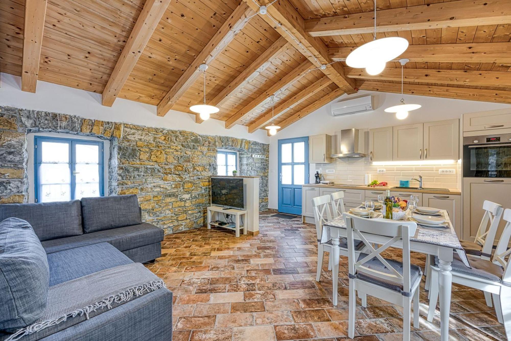 Ferienwohnung Istrian Casa Pr Marici Pobegi Exterior foto