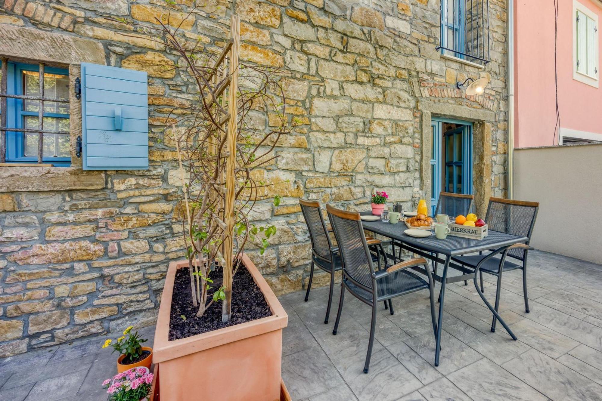 Ferienwohnung Istrian Casa Pr Marici Pobegi Exterior foto